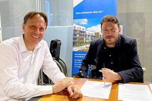 Fabrice-Guillier-Directeur-de-Poste-Habitat-Provence-et-Patrice-Busseuil-Président-de-HandiToit-Provence